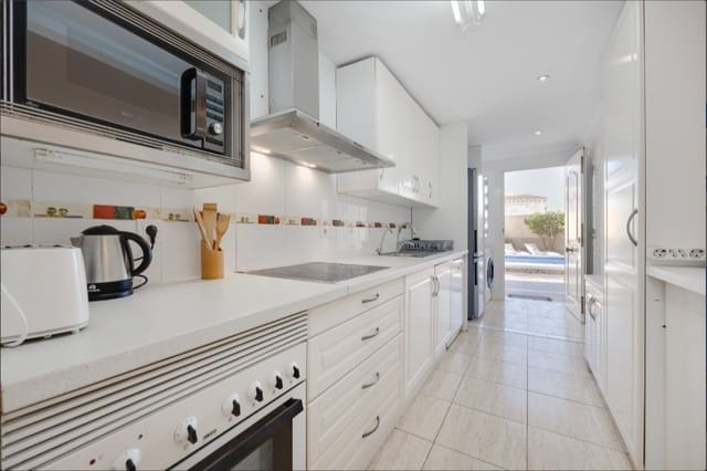 Bungalow de 3 habitaciones en Zeniamar - Horizonte - La Campana, Orihuela en venta con piscina garaje - 339.000 € (Ref: 9903983)