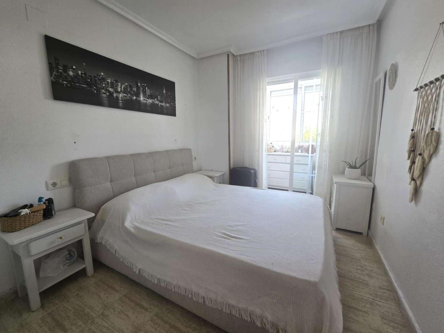 3 bedroom Apartment for sale in Torrevieja - € 195,000 (Ref: 9906945)