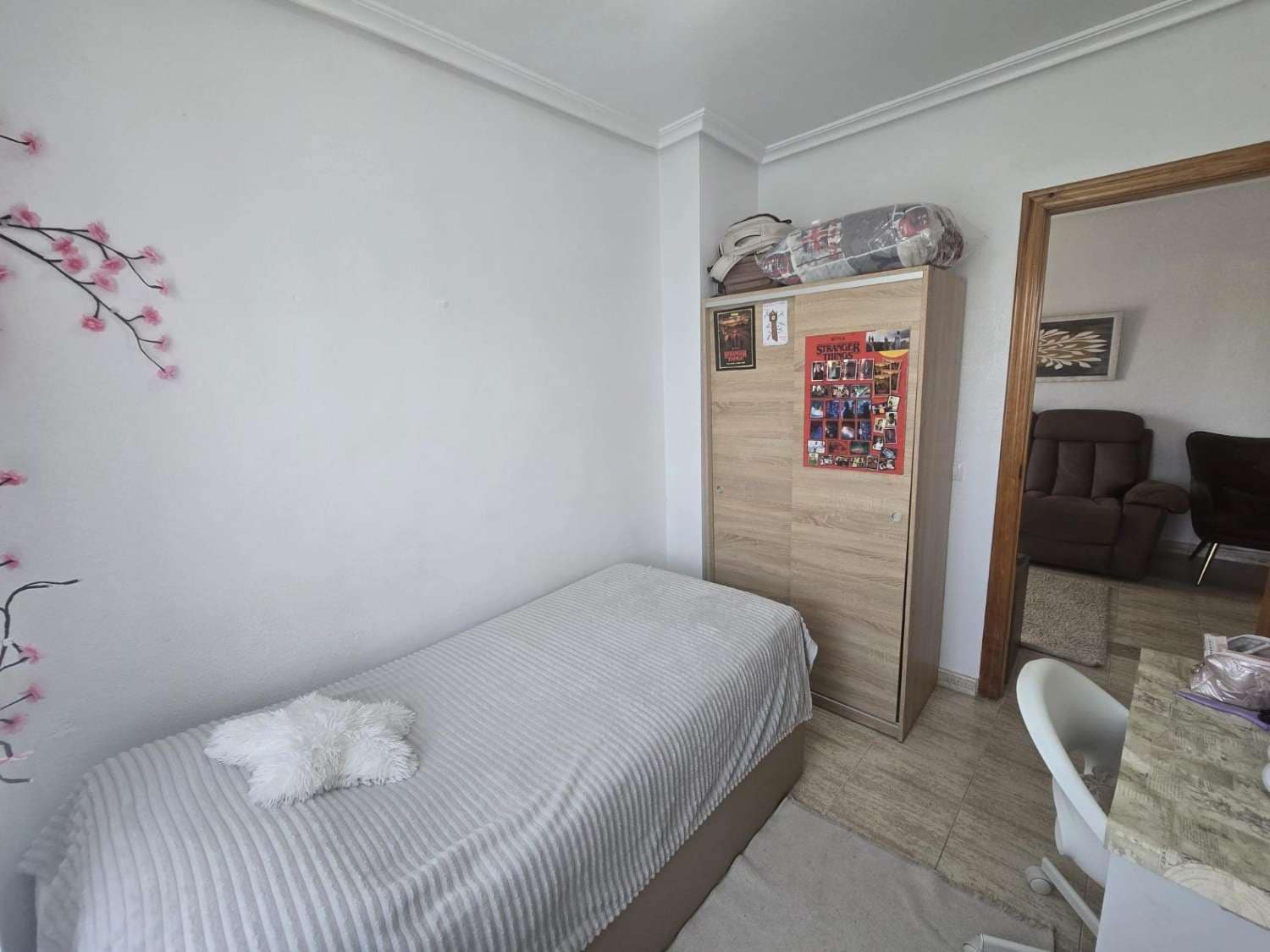 3 bedroom Apartment for sale in Torrevieja - € 195,000 (Ref: 9906945)