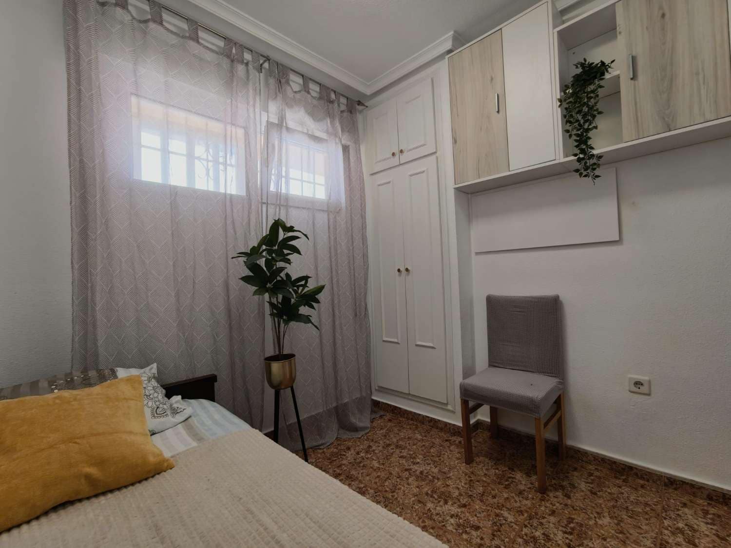 2 camera da letto Appartamento in vendita in Torrevieja con piscina garage - 169.900 € (Rif: 9906947)