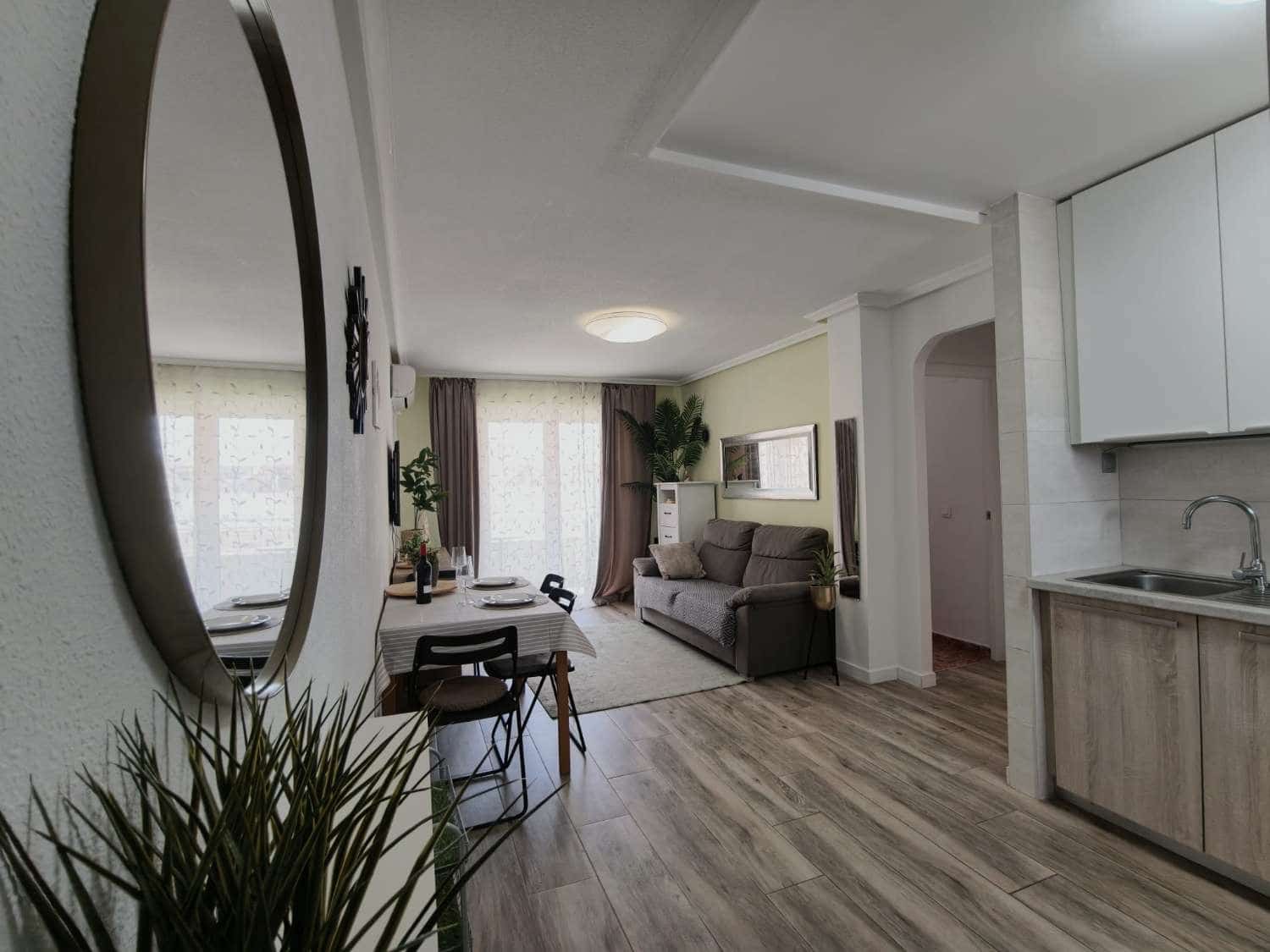 2 camera da letto Appartamento in vendita in Torrevieja con piscina garage - 169.900 € (Rif: 9906947)