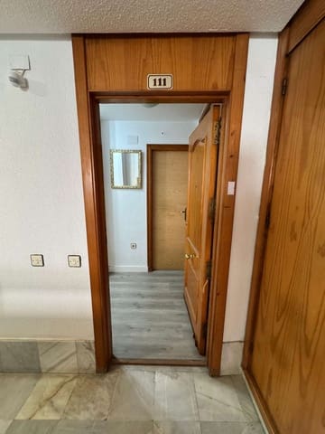 Studio à vendre à Centro, Torrevieja avec piscine - 99 500 € (Ref: 9910363)