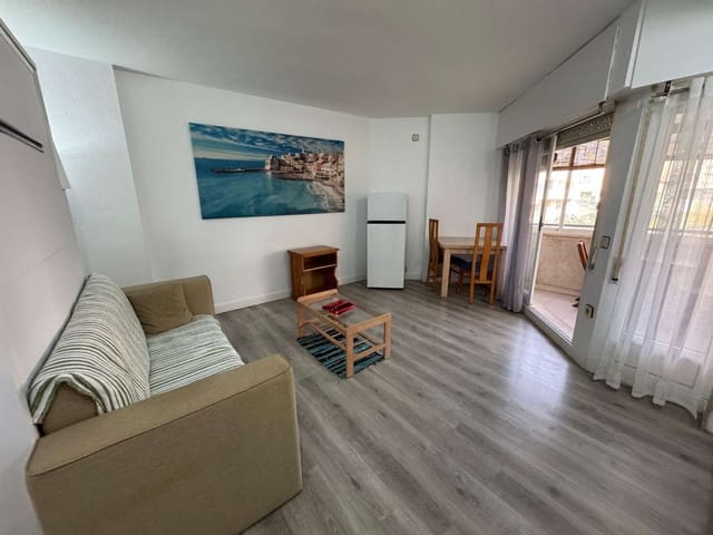 Studio à vendre à Centro, Torrevieja avec piscine - 99 500 € (Ref: 9910363)