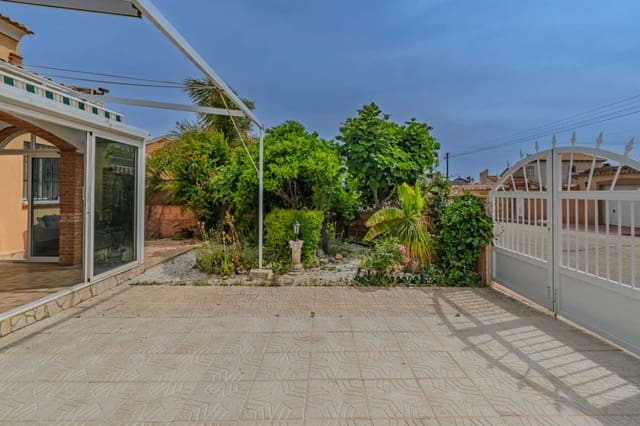 2 soveværelse Villa til salg i La Chismosa, Orihuela med swimmingpool - € 269.000 (Ref: 9910365)