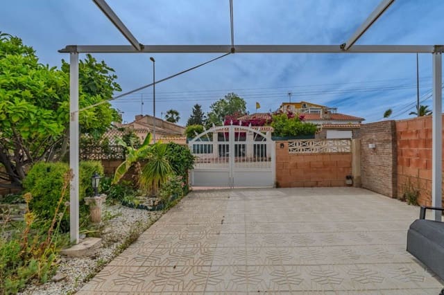 2 soveværelse Villa til salg i La Chismosa, Orihuela med swimmingpool - € 269.000 (Ref: 9910365)