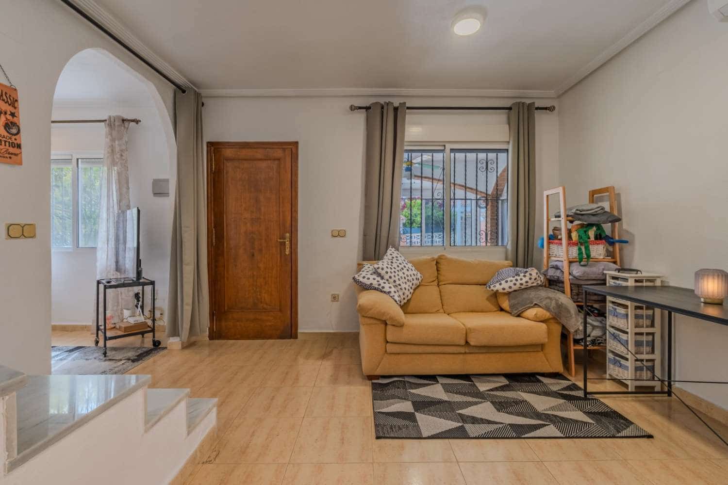 2 soveværelse Villa til salg i La Chismosa med swimmingpool - € 269.000 (Ref: 9910365)