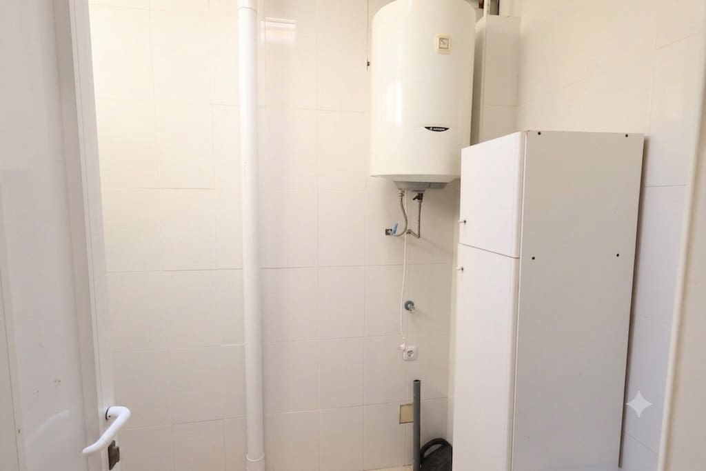 3 sypialnia Dom szeregowy na sprzedaż w Torrevieja z basenem - 234 000 € (Ref: 9912709)