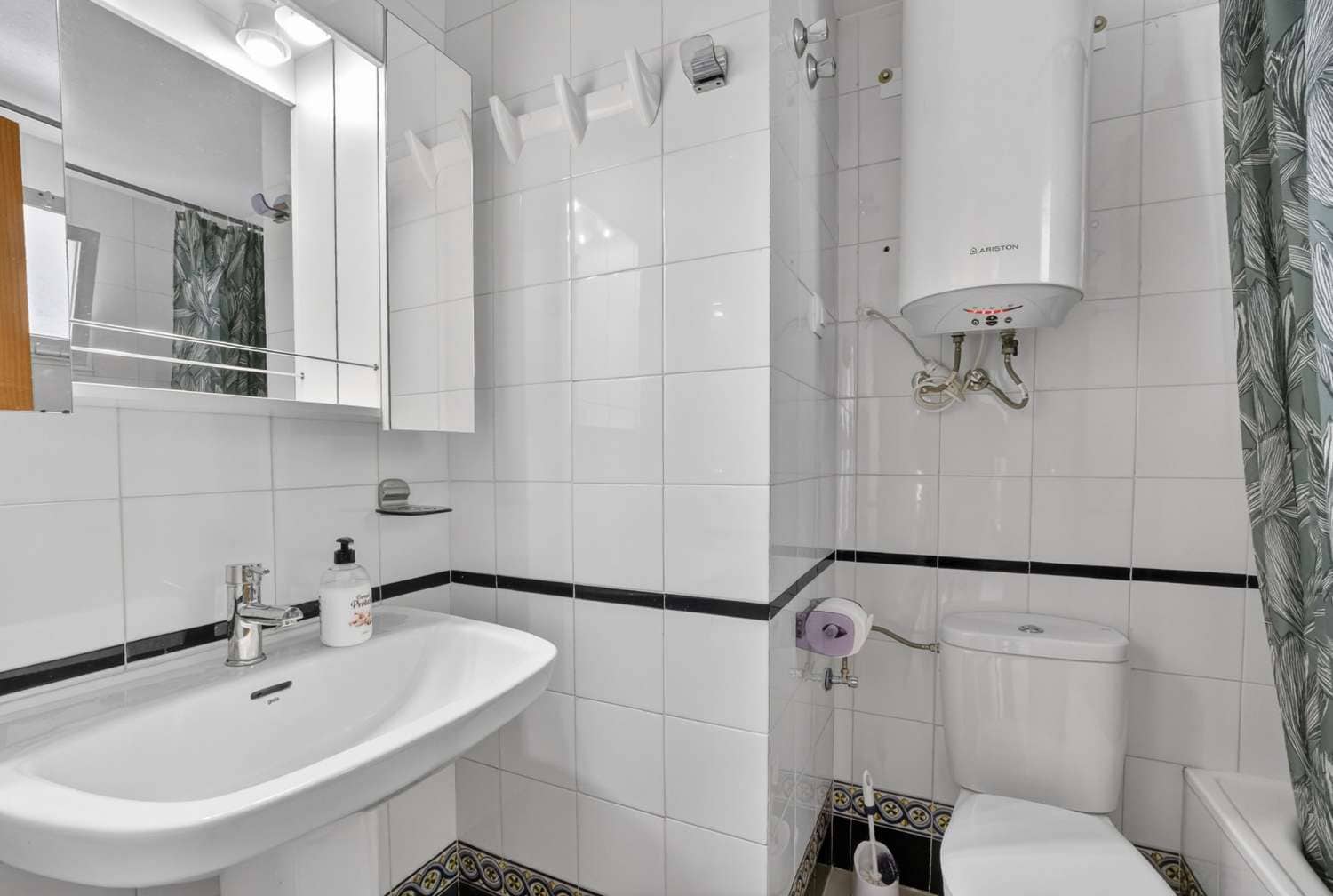 3 slaapkamer Appartement te koop in Torrevieja met zwembad - € 194.000 (Ref: 9921858)