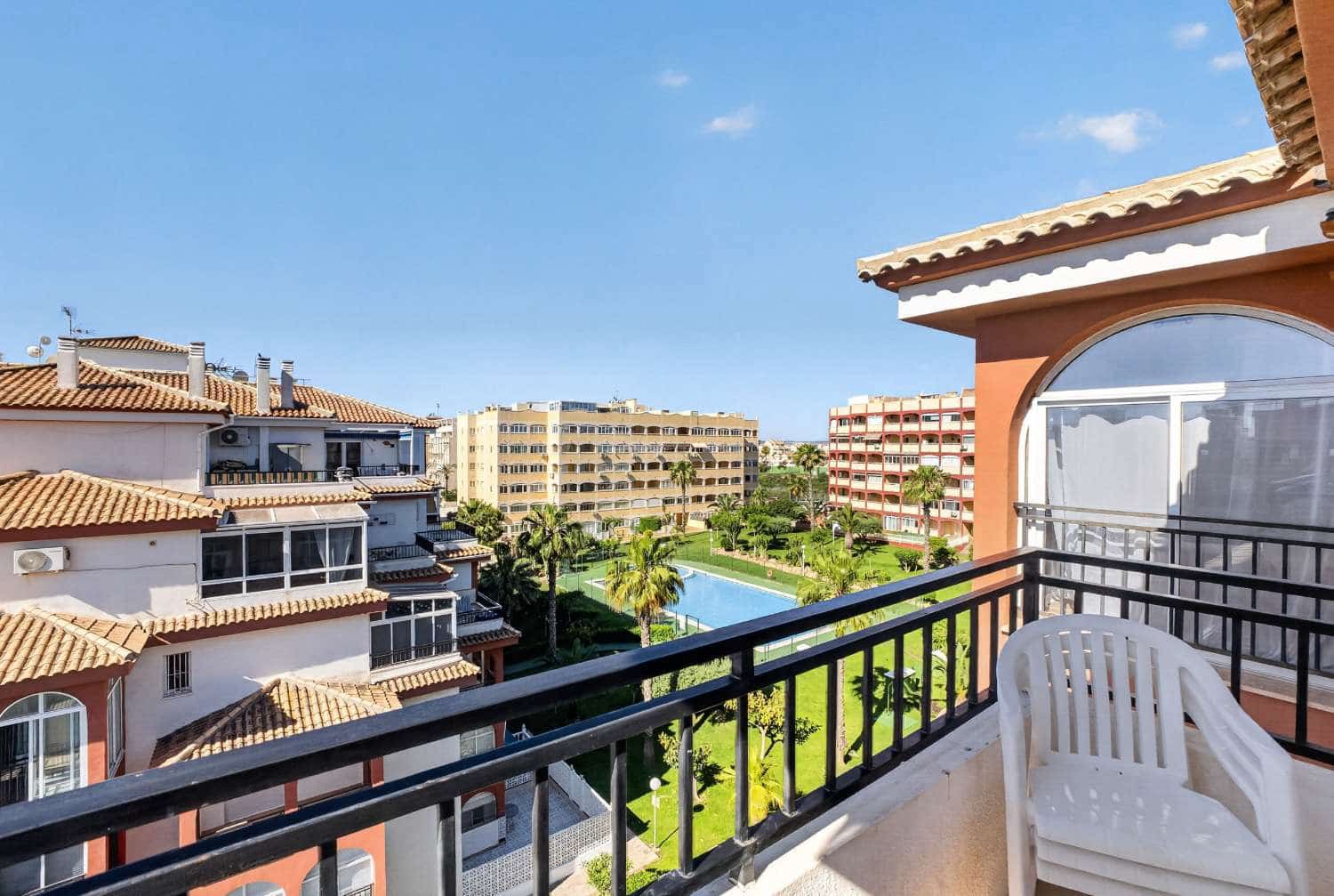 3 slaapkamer Appartement te koop in Torrevieja met zwembad - € 194.000 (Ref: 9921858)