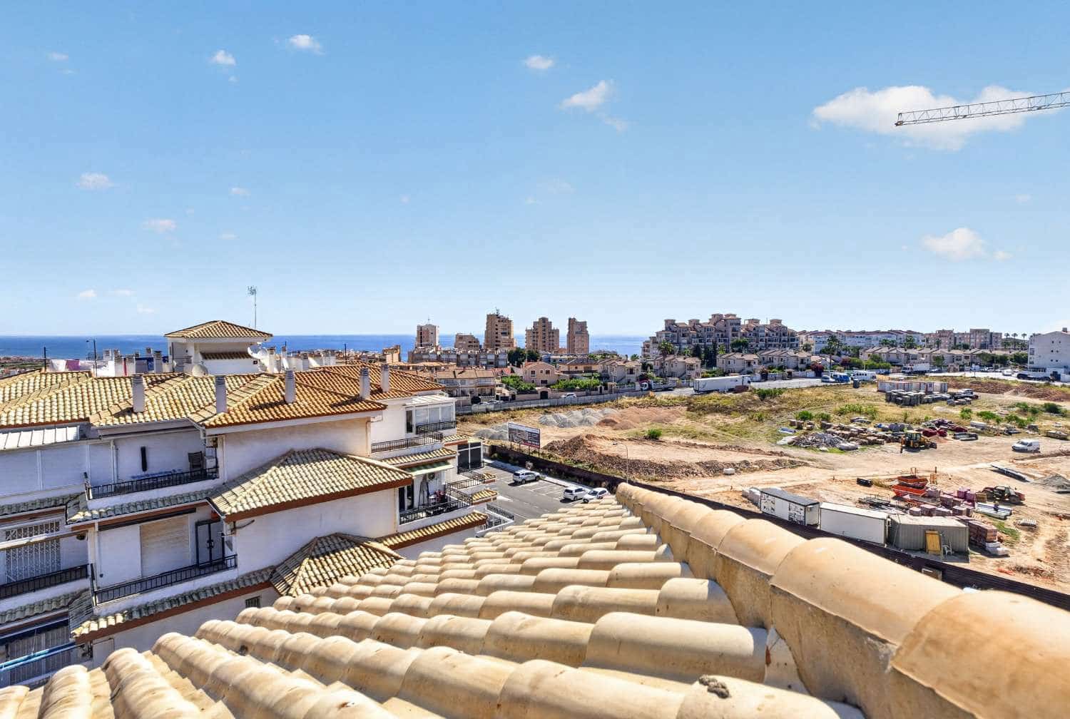 3 slaapkamer Appartement te koop in Torrevieja met zwembad - € 194.000 (Ref: 9921858)