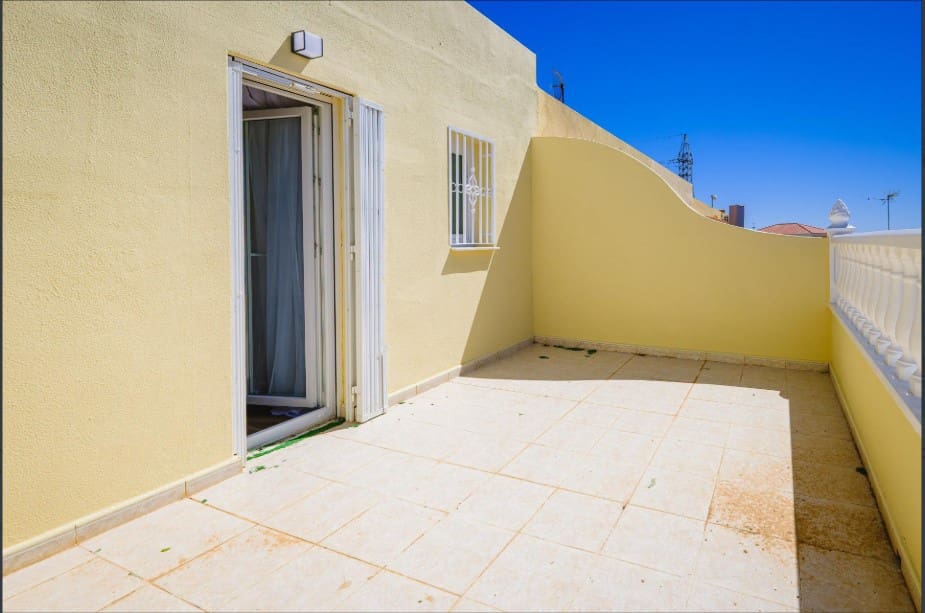 3 bedroom Bungalow for sale in Filipinas with pool - € 239,900 (Ref: 9921860)