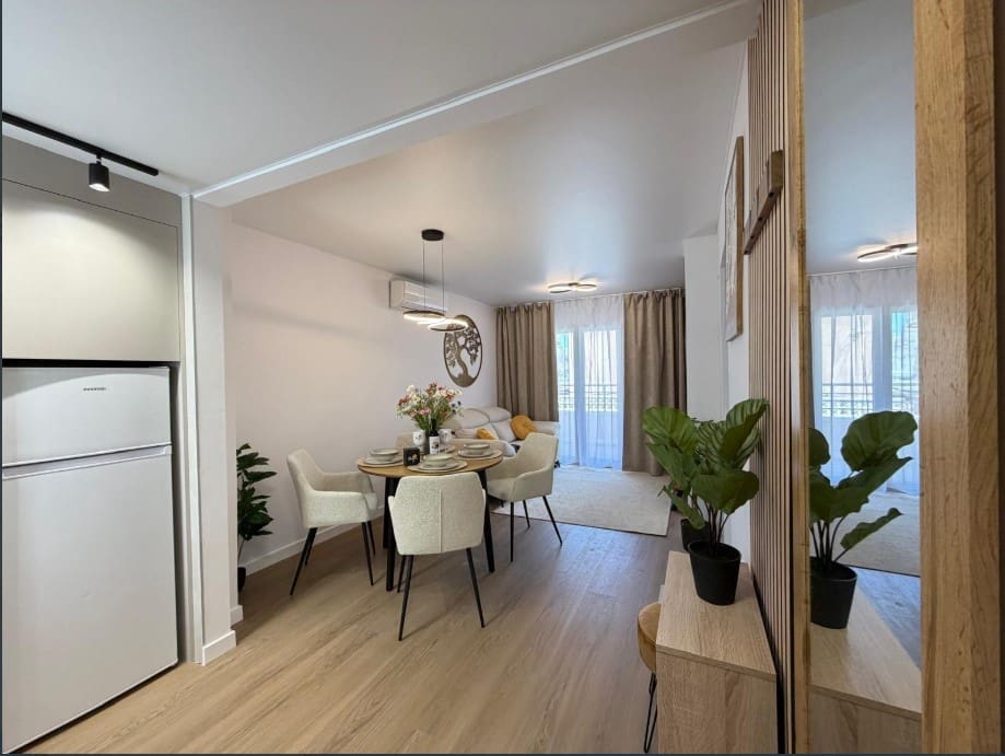 2 Zimmer Apartment zu verkaufen in Torrevieja mit Pool - 169.900 € (Ref: 9924241)