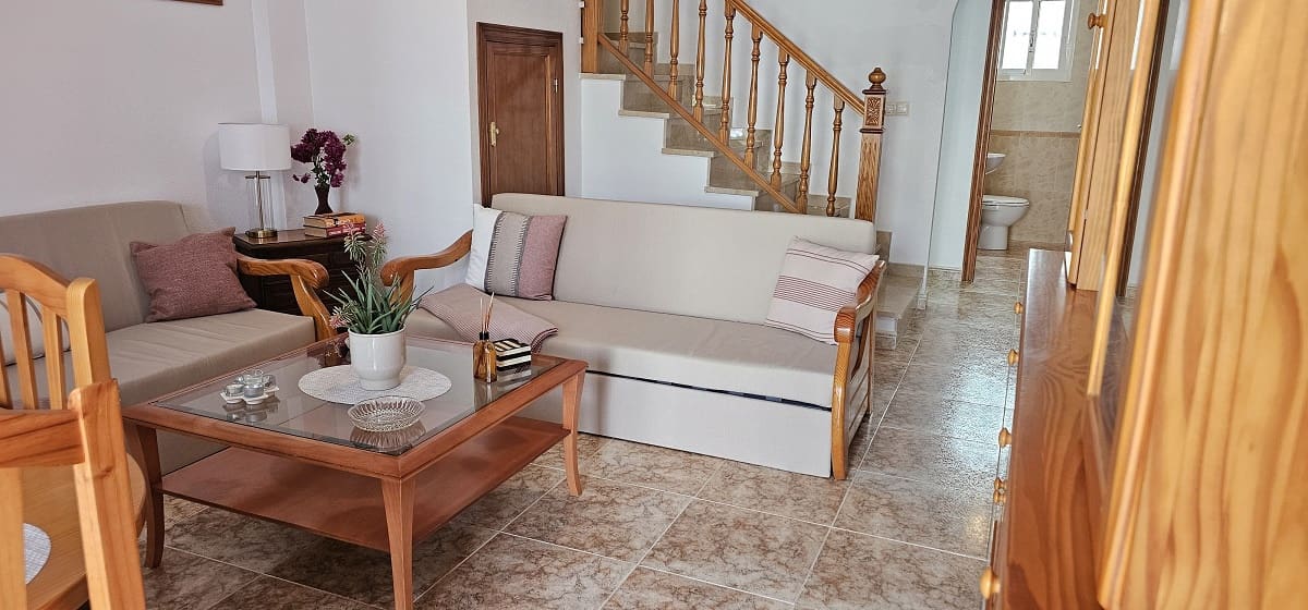2 makuuhuone Asunto myytävänä paikassa Orihuela Costa mukana uima-altaan - 210 000 € (Ref: 9933694)