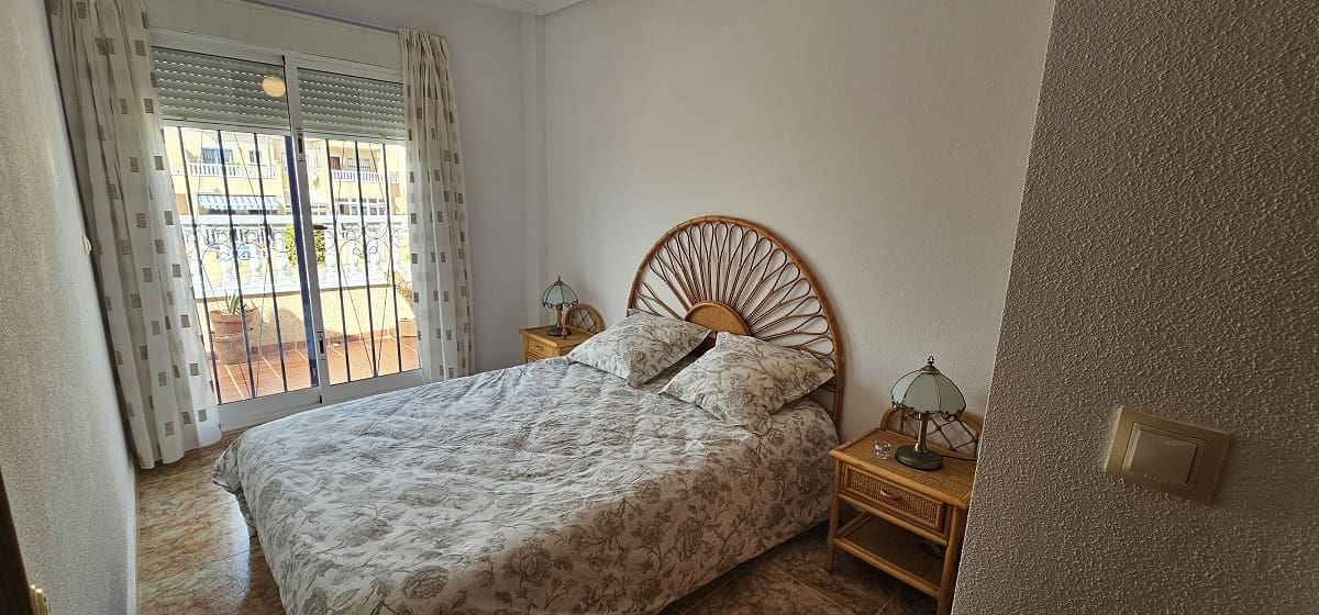 2 Zimmer Wohnung zu verkaufen in Orihuela Costa mit Pool - 234.000 € (Ref: 9933694)