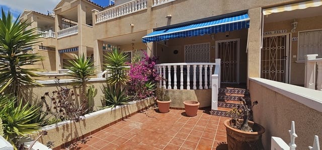 Piso de 2 habitaciones en Punta Prima, Orihuela en venta con piscina - 229.500 € (Ref: 9933694)