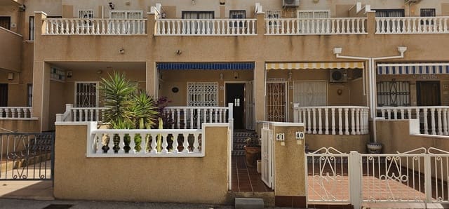 Piso de 2 habitaciones en Punta Prima, Orihuela en venta con piscina - 229.500 € (Ref: 9933694)