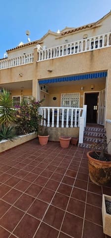 2 bedroom Flat for sale in Punta Prima, Orihuela with pool - € 225,000 (Ref: 9933694)