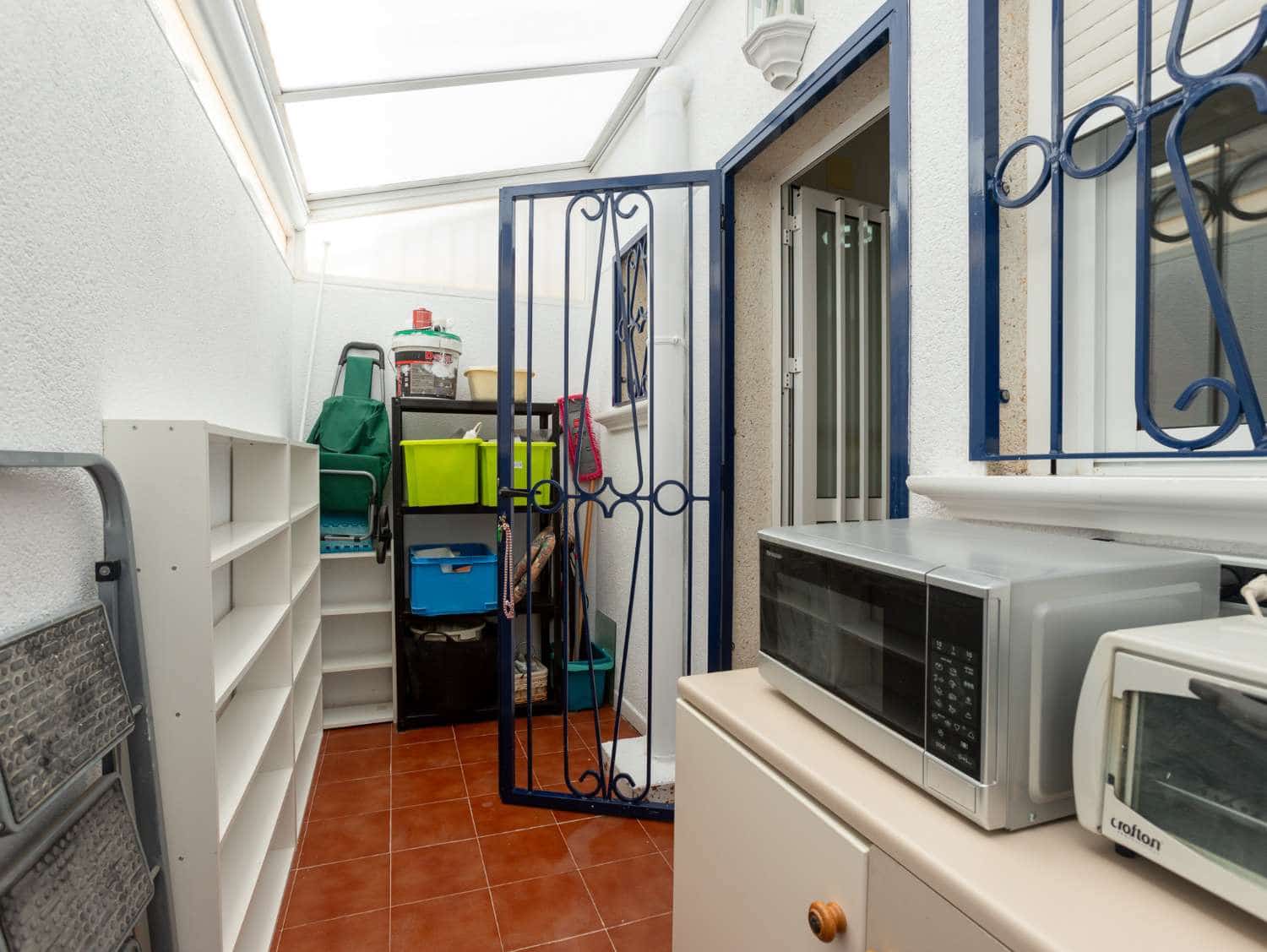 2 soveværelse Lejlighed til salg i Orihuela Costa med swimmingpool - € 199.500 (Ref: 9933694)