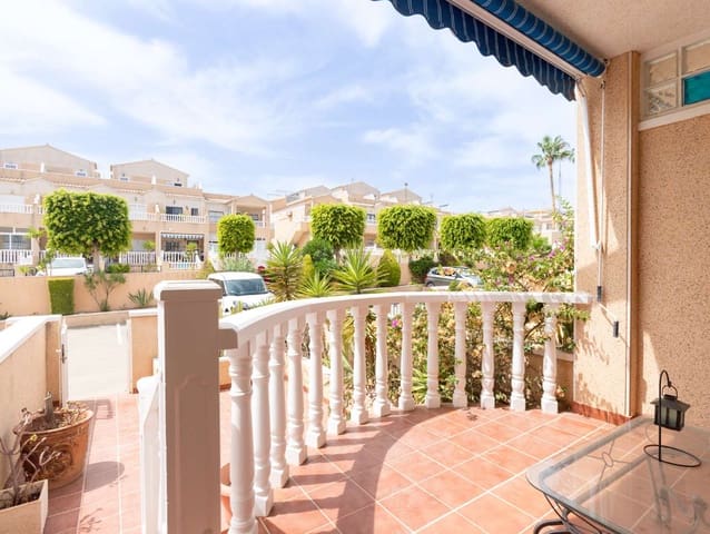 Piso de 2 habitaciones en Punta Prima, Orihuela en venta con piscina - 199.500 € (Ref: 9933694)