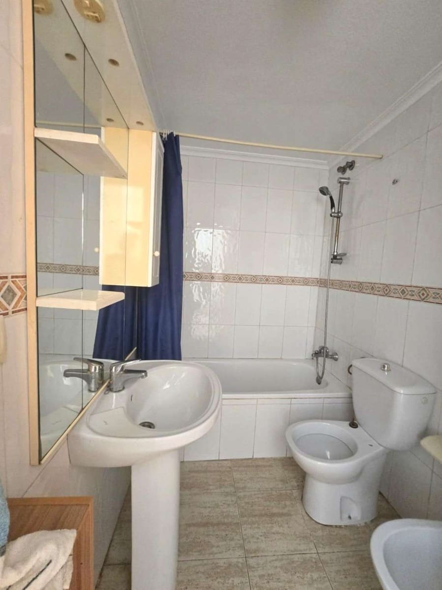 1 soverom Leilighet til salgs i Torrevieja - € 107 000 (Ref: 9939520)
