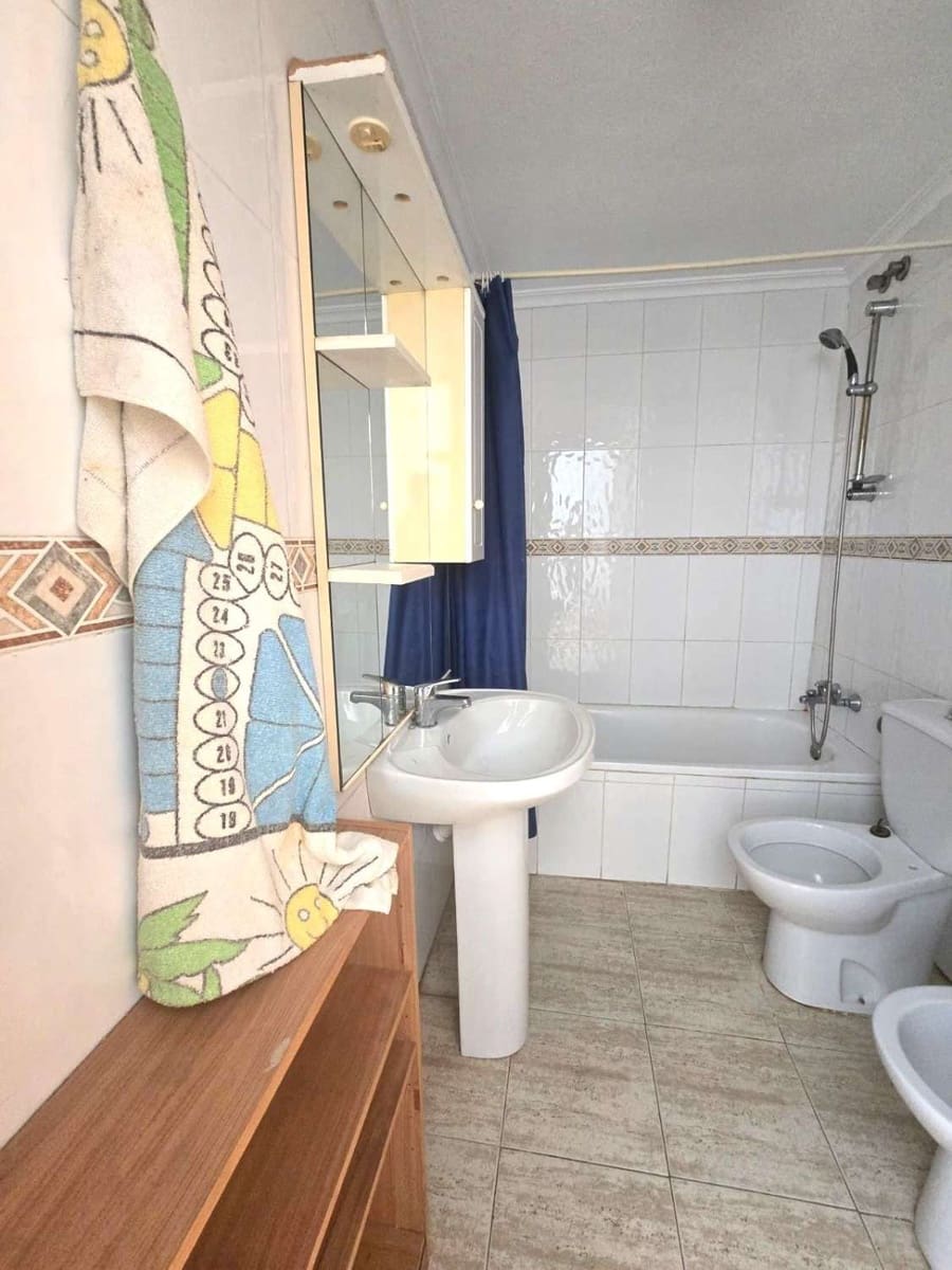 1 soverom Leilighet til salgs i Torrevieja - € 107 000 (Ref: 9939520)