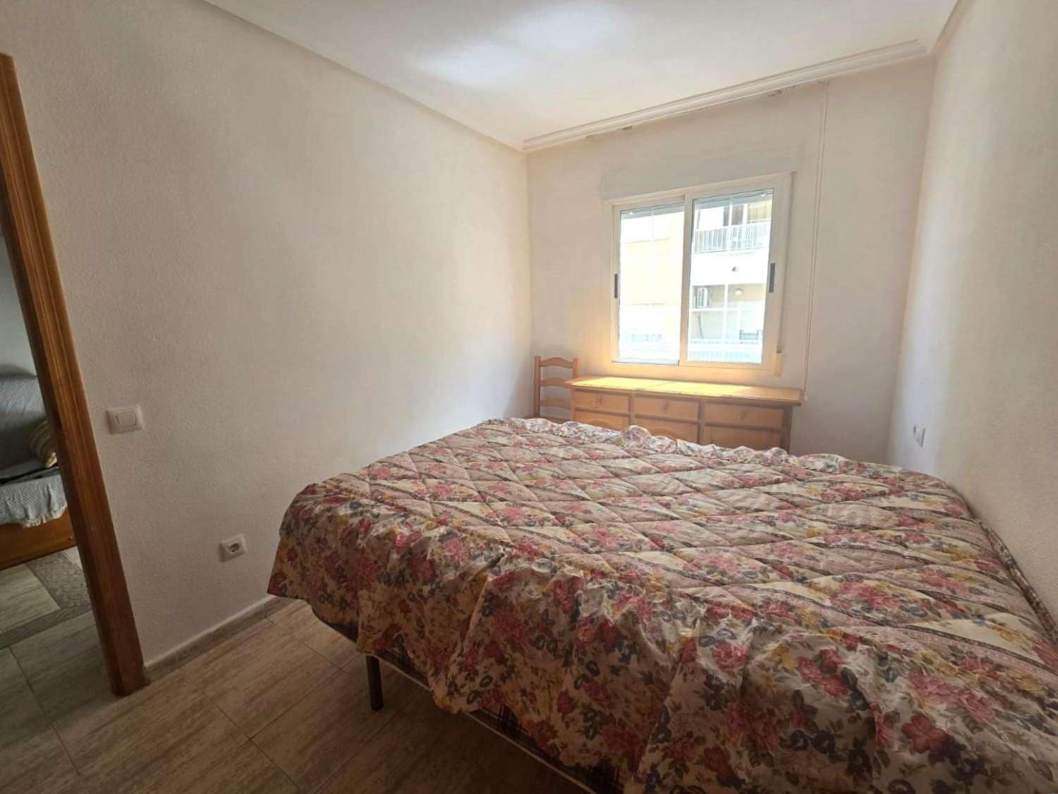 1 soverom Leilighet til salgs i Torrevieja - € 107 000 (Ref: 9939520)