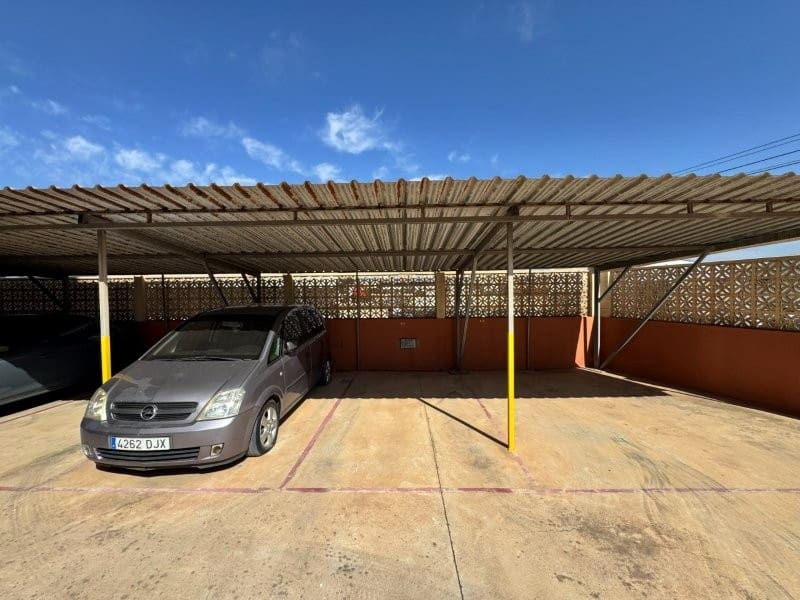 2 chambre Appartement à vendre à Torrevieja avec piscine garage - 175 000 € (Ref: 9939522)