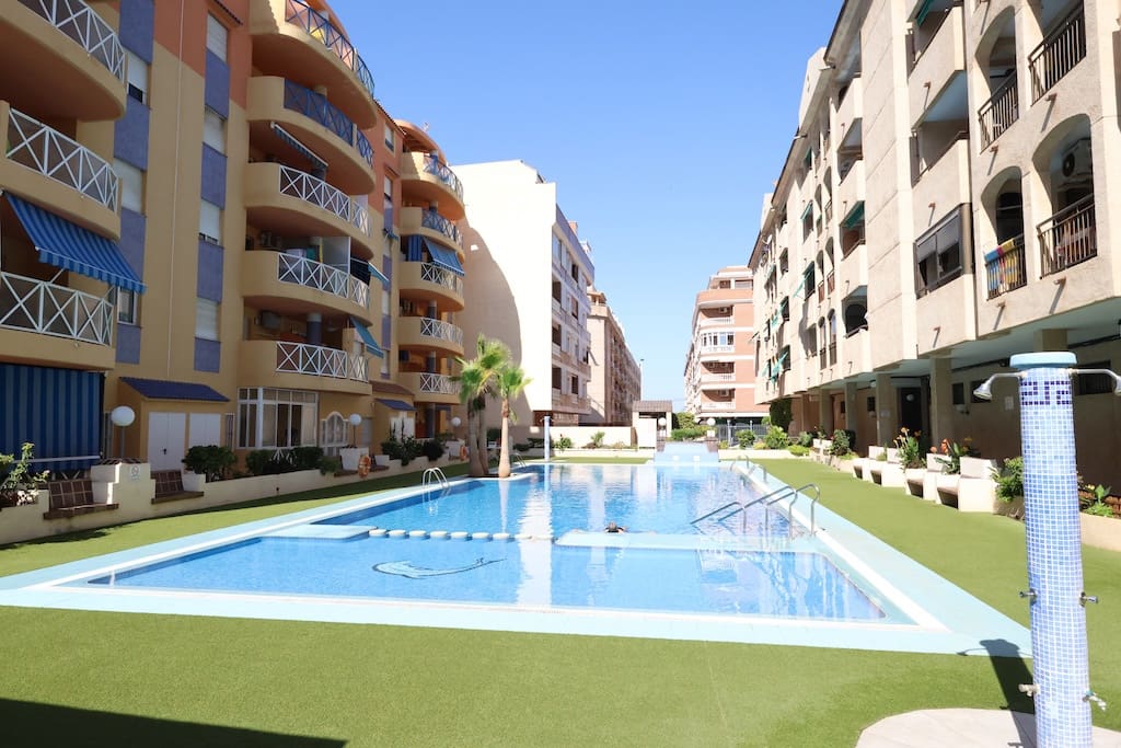 3 camera da letto Appartamento in vendita in Torrevieja con piscina garage - 189.000 € (Rif: 9952061)
