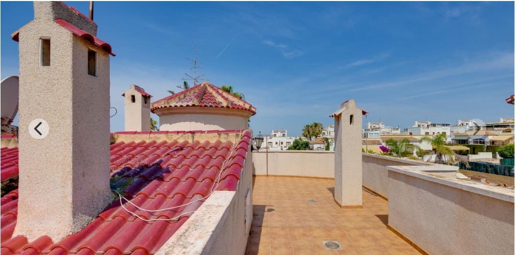 3 bedroom Villa for sale in San Fulgencio with pool garage - € 399,000 (Ref: 9959349)