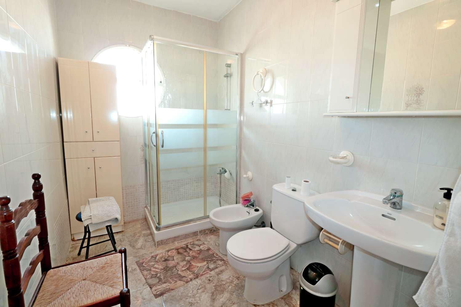 4 soveværelse Bungalow til salg i Torrevieja med swimmingpool - € 189.000 (Ref: 9962278)
