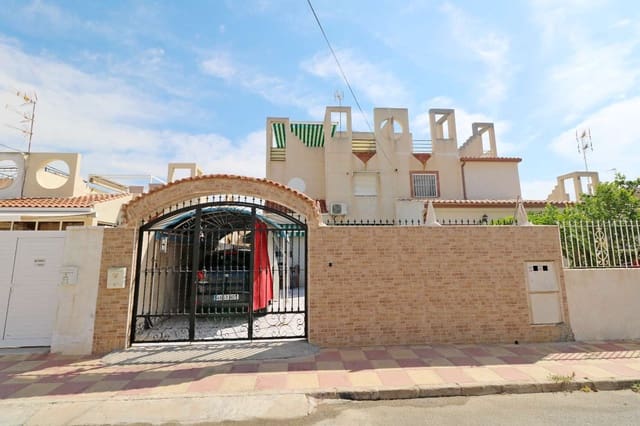 4 soveværelse Bungalow til salg i El Chaparral - La Siesta - La Torreta, Torrevieja med swimmingpool - € 189.000 (Ref: 9962278)