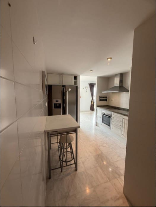 Apartamento de 4 habitaciones en Torrevieja en venta con piscina garaje - 495.000 € (Ref: 9969347)