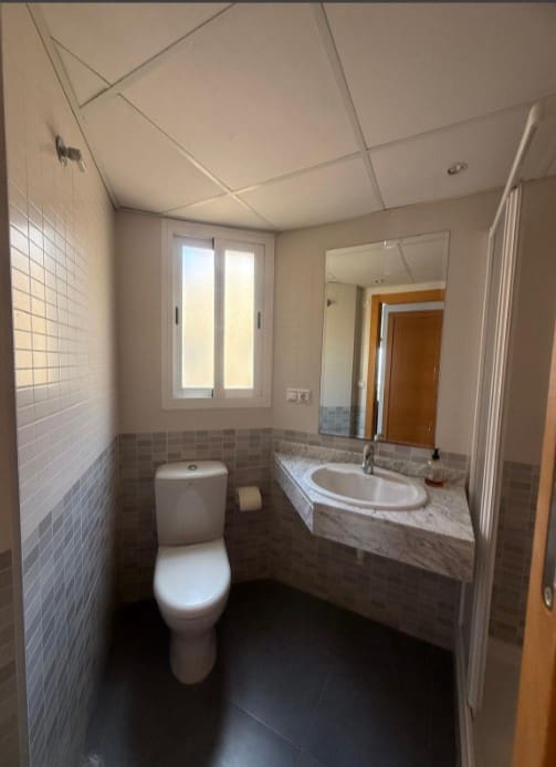 Apartamento de 4 habitaciones en Torrevieja en venta con piscina garaje - 495.000 € (Ref: 9969347)