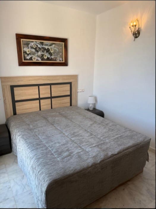 Apartamento de 4 habitaciones en Torrevieja en venta con piscina garaje - 495.000 € (Ref: 9969347)