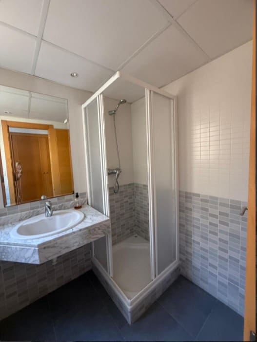 Apartamento de 4 habitaciones en Torrevieja en venta con piscina garaje - 495.000 € (Ref: 9969347)