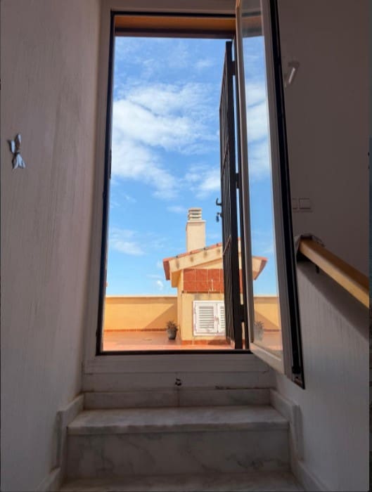 Apartamento de 4 habitaciones en Torrevieja en venta con piscina garaje - 495.000 € (Ref: 9969347)