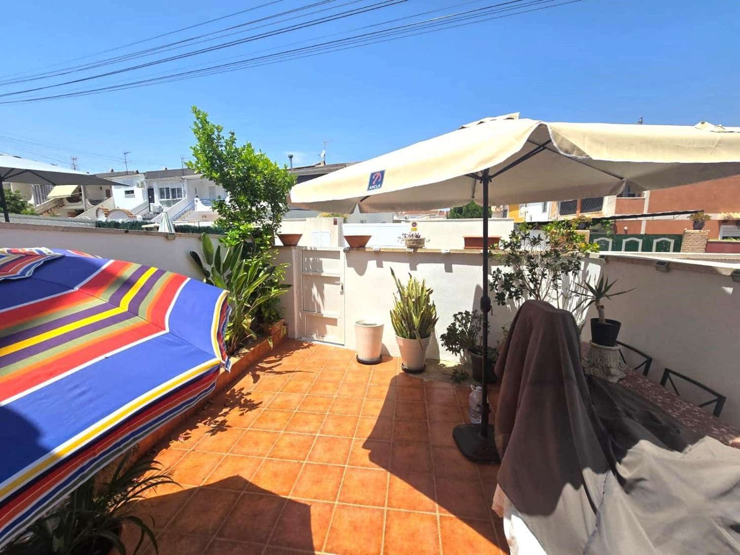 3 camera da letto Bungalow in vendita in Torrevieja con piscina - 272.000 € (Rif: 9972946)