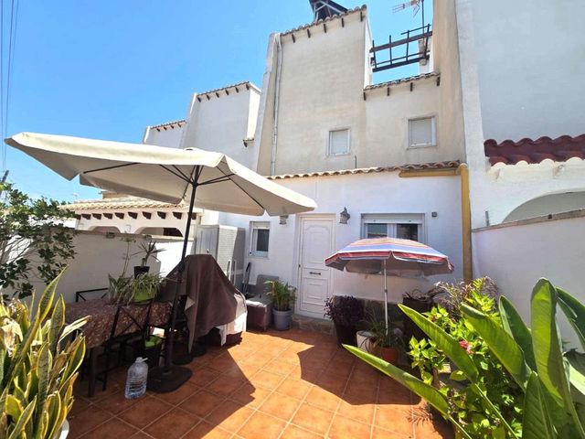 3 chambre Bungalow à vendre à Los Balcones avec piscine - 257 000 € (Ref: 9972946)
