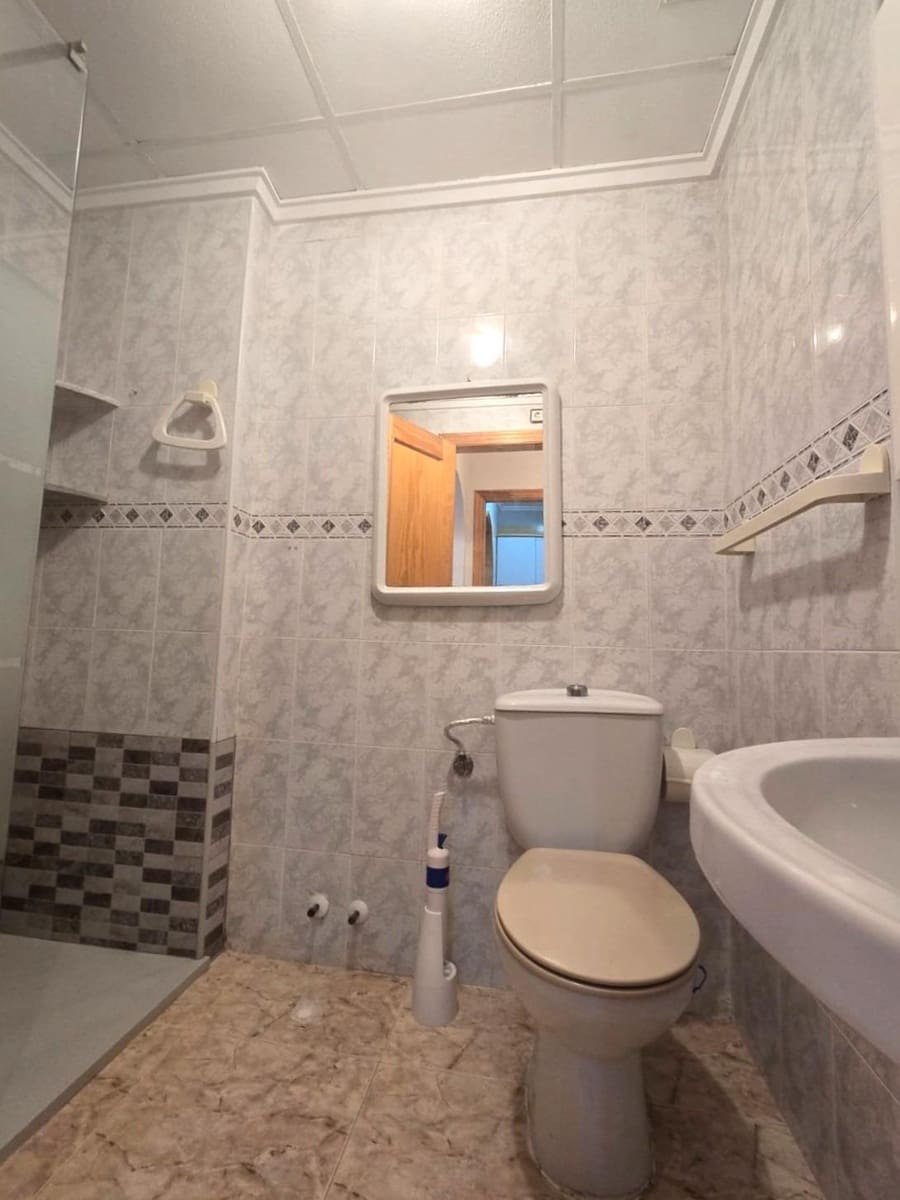 1 camera da letto Appartamento in vendita in Torrevieja - 127.260 € (Rif: 9976878)