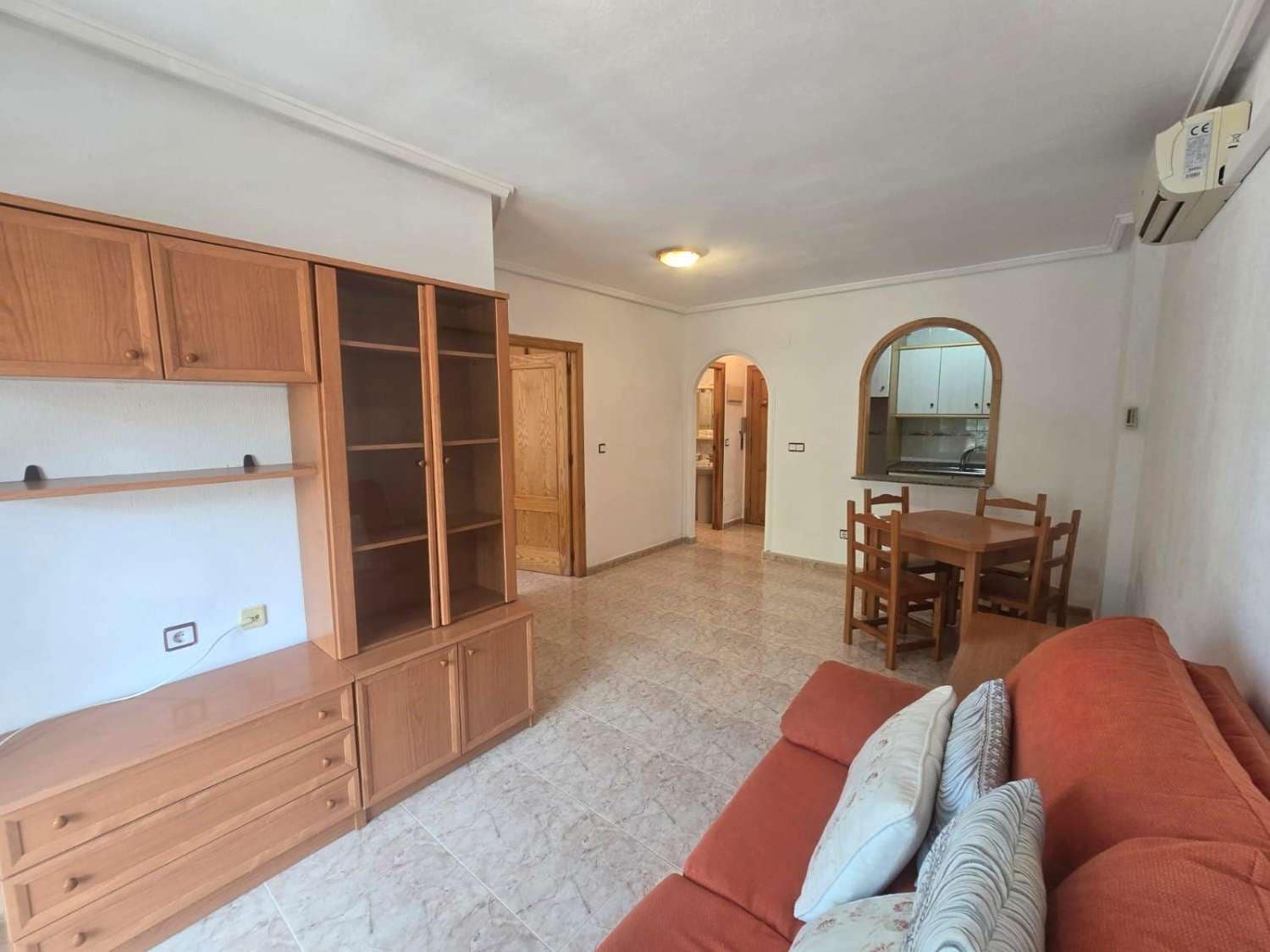 1 camera da letto Appartamento in vendita in Torrevieja - 127.260 € (Rif: 9976878)