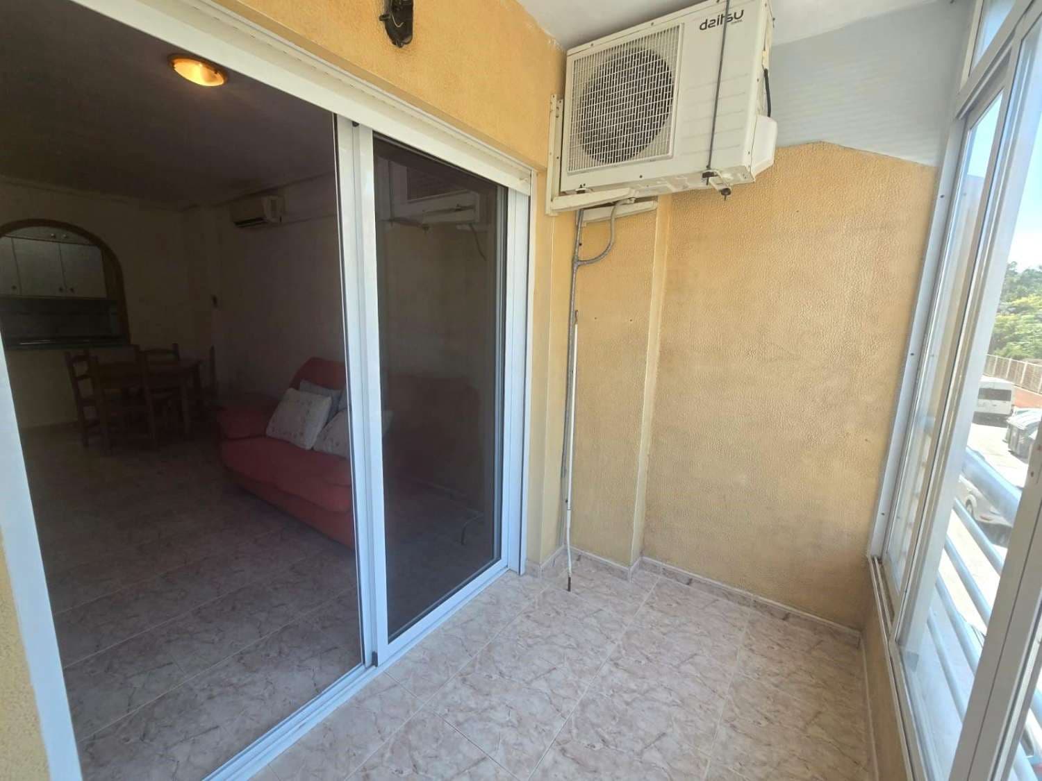 1 camera da letto Appartamento in vendita in Torrevieja - 127.260 € (Rif: 9976878)