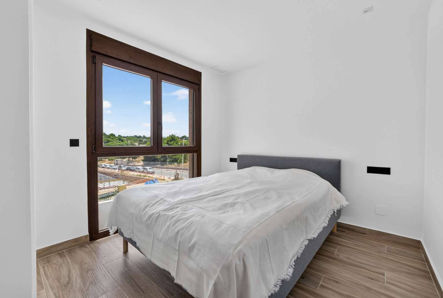 3 bedroom Villa for sale in Torrevieja with pool - € 495,000 (Ref: 9978447)