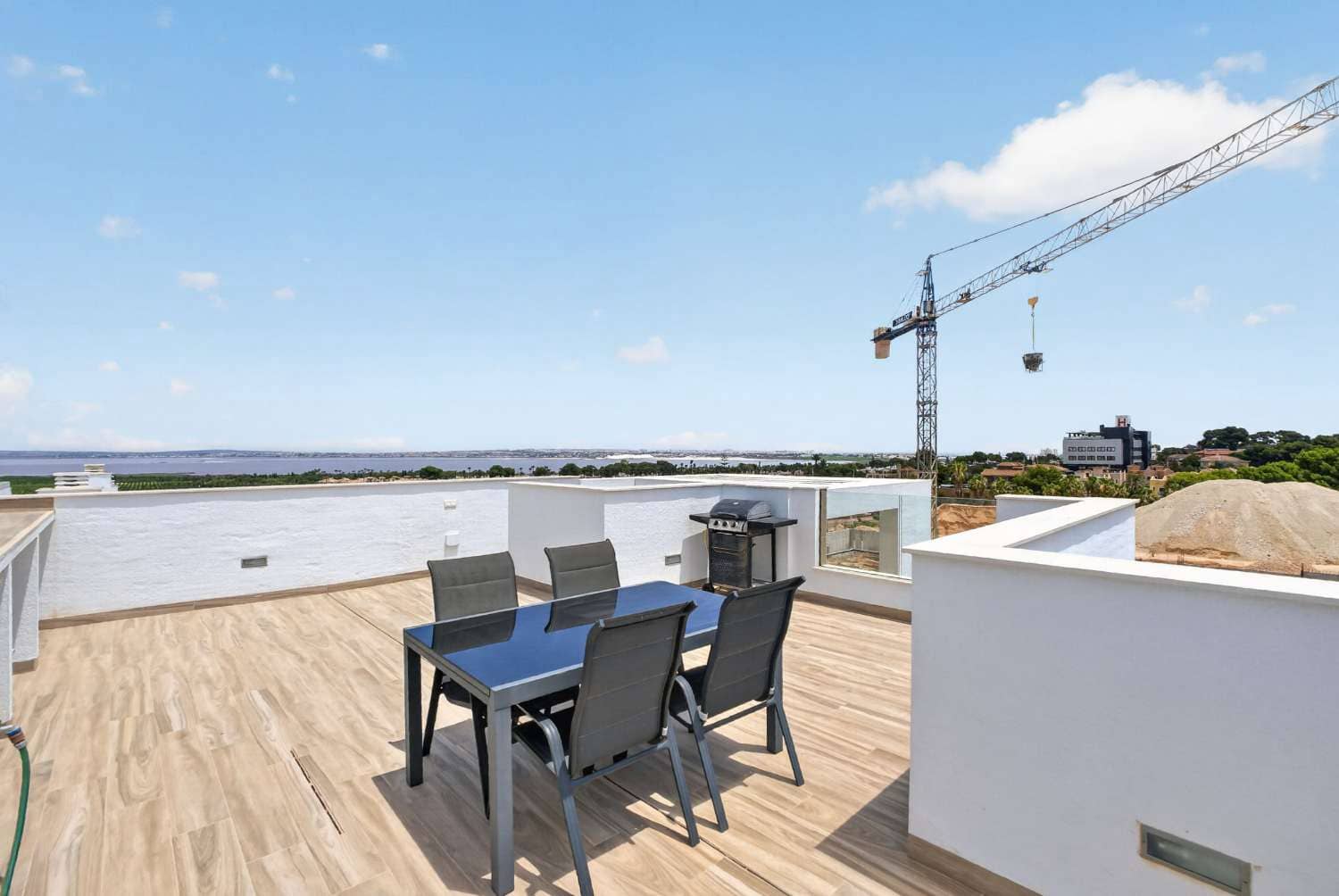 3 bedroom Villa for sale in Torrevieja with pool - € 495,000 (Ref: 9978447)