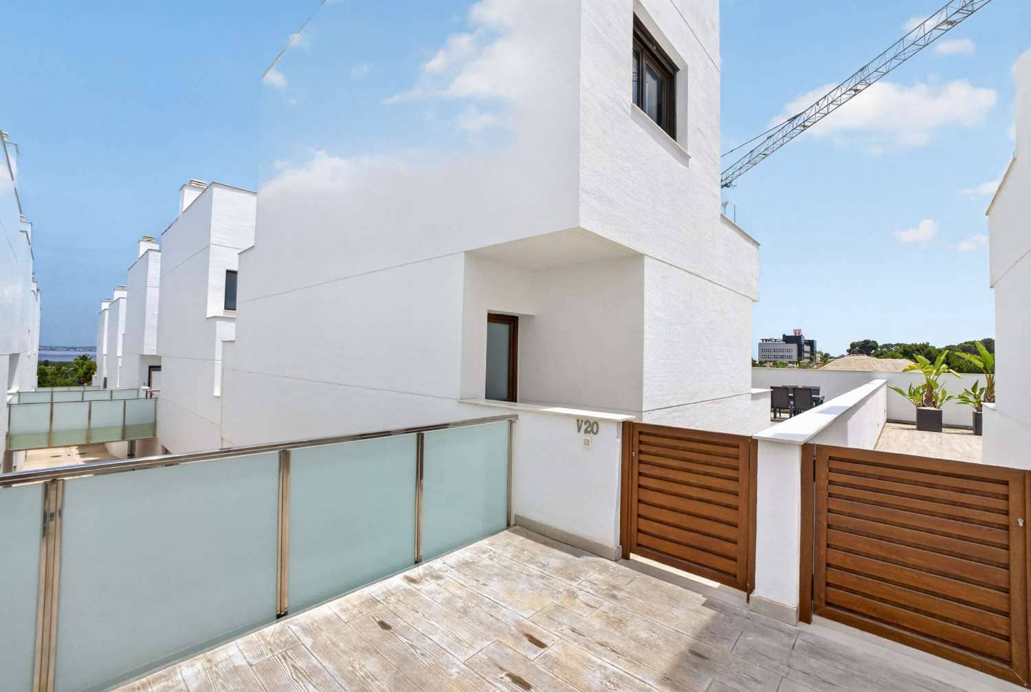 3 bedroom Villa for sale in Torrevieja with pool - € 495,000 (Ref: 9978447)
