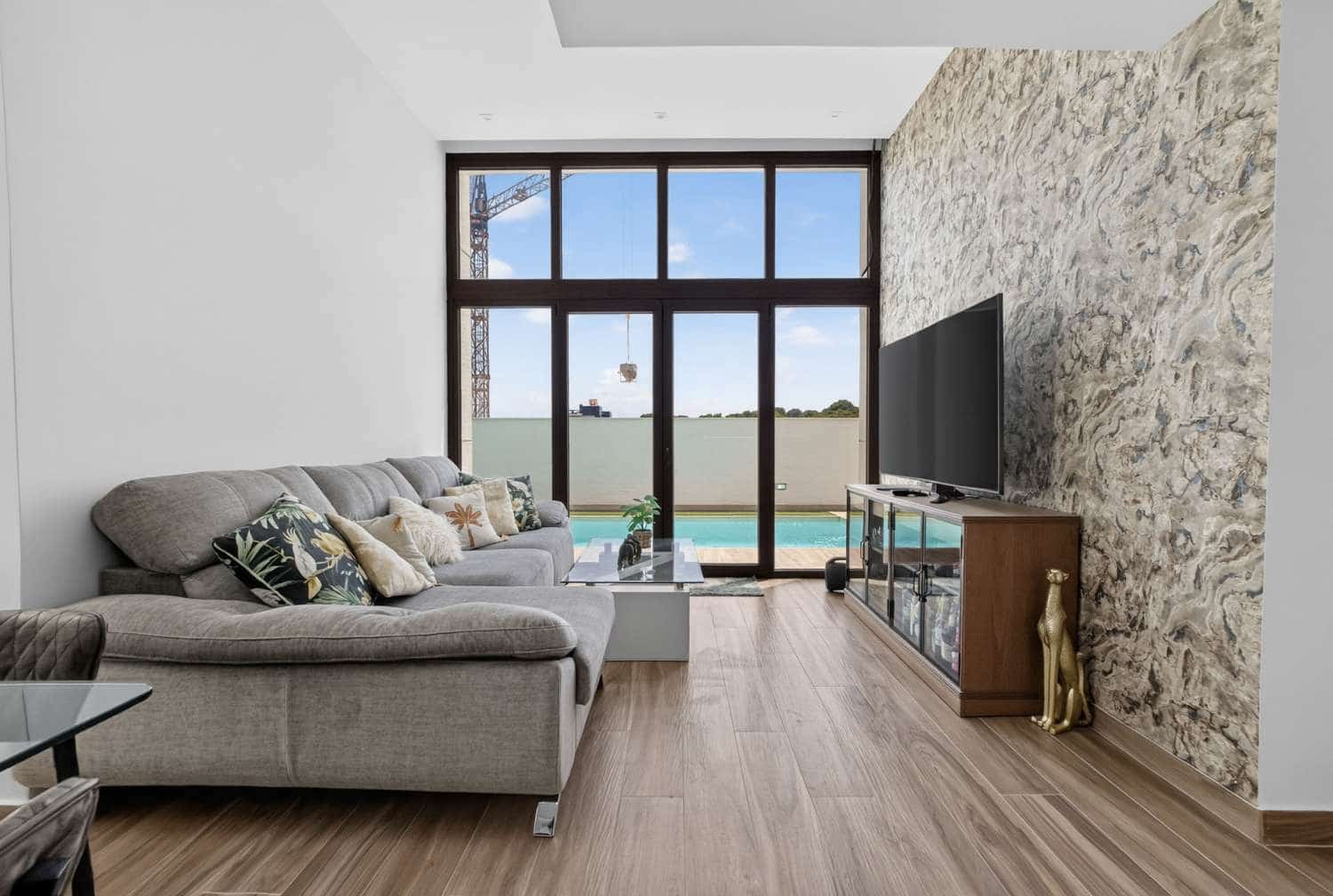 3 bedroom Villa for sale in Torrevieja with pool - € 495,000 (Ref: 9978447)