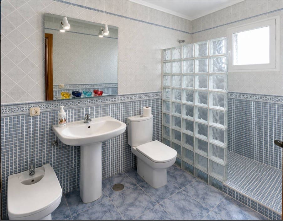 3 slaapkamer Flat te koop in Orihuela Costa met garage - € 289.000 (Ref: 9984494)