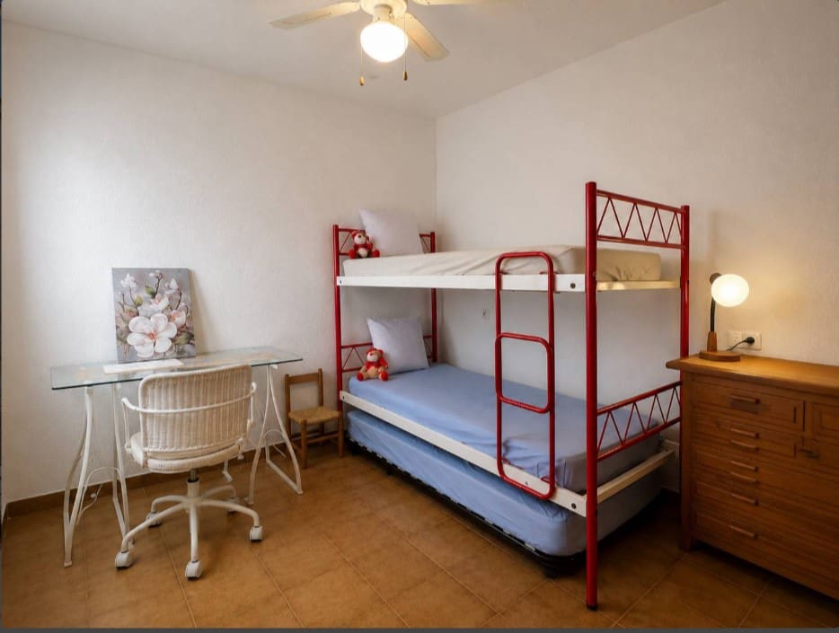3 slaapkamer Flat te koop in Orihuela Costa met garage - € 289.000 (Ref: 9984494)