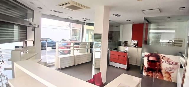 Erhverv til salg i Centro - Muelle Pesquero, Torrevieja - € 195.000 (Ref: 9984495)