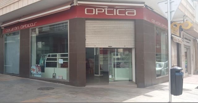 Erhverv til salg i Centro - Muelle Pesquero, Torrevieja - € 195.000 (Ref: 9984495)