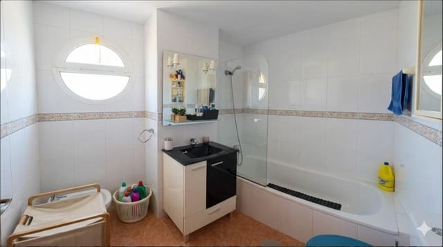 2 soveværelse Lejlighed til salg i Playa Honda, Cartagena med swimmingpool - € 135.000 (Ref: 9986486)